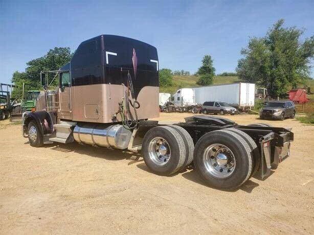 2005 KENWORTH W900 image 7
