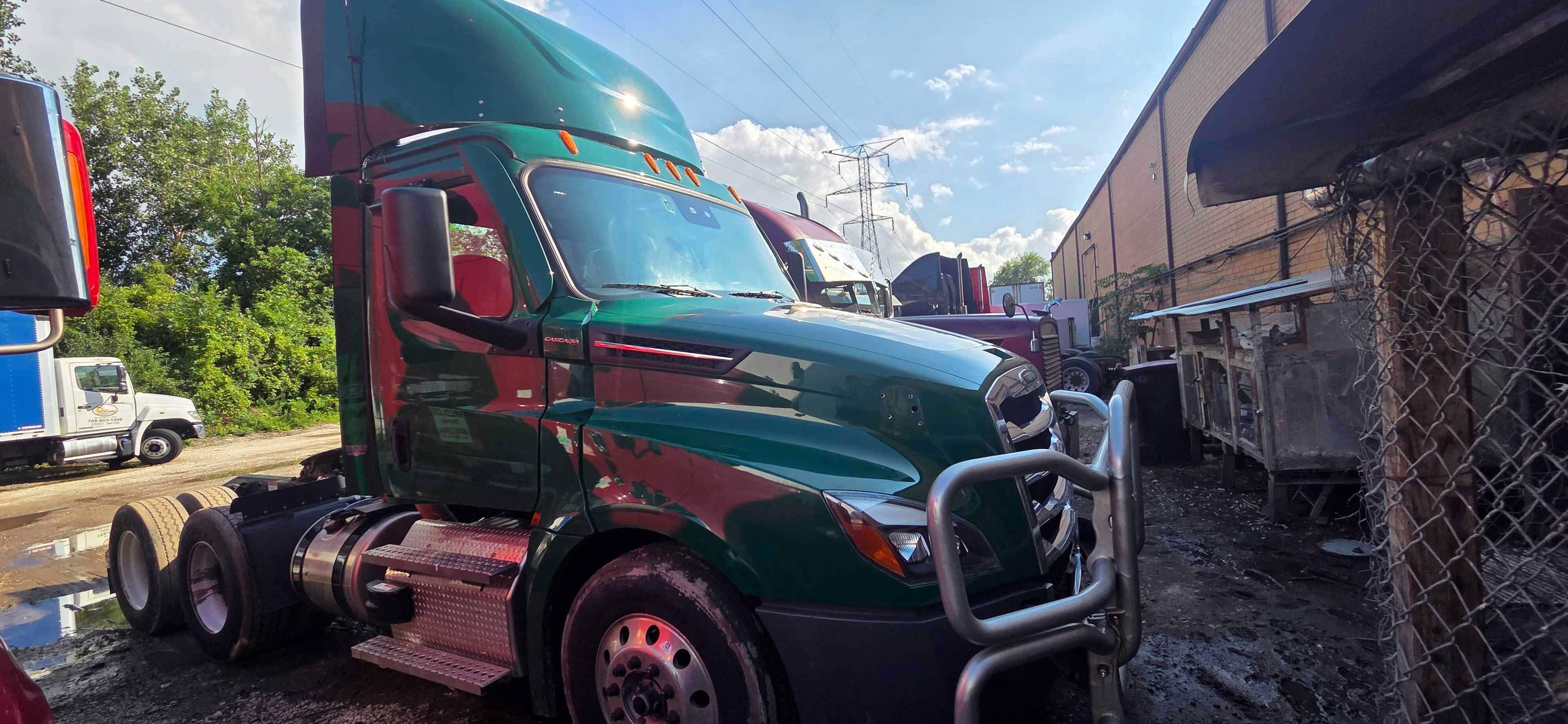 2023 Freightliner Cascadia 126 image 4