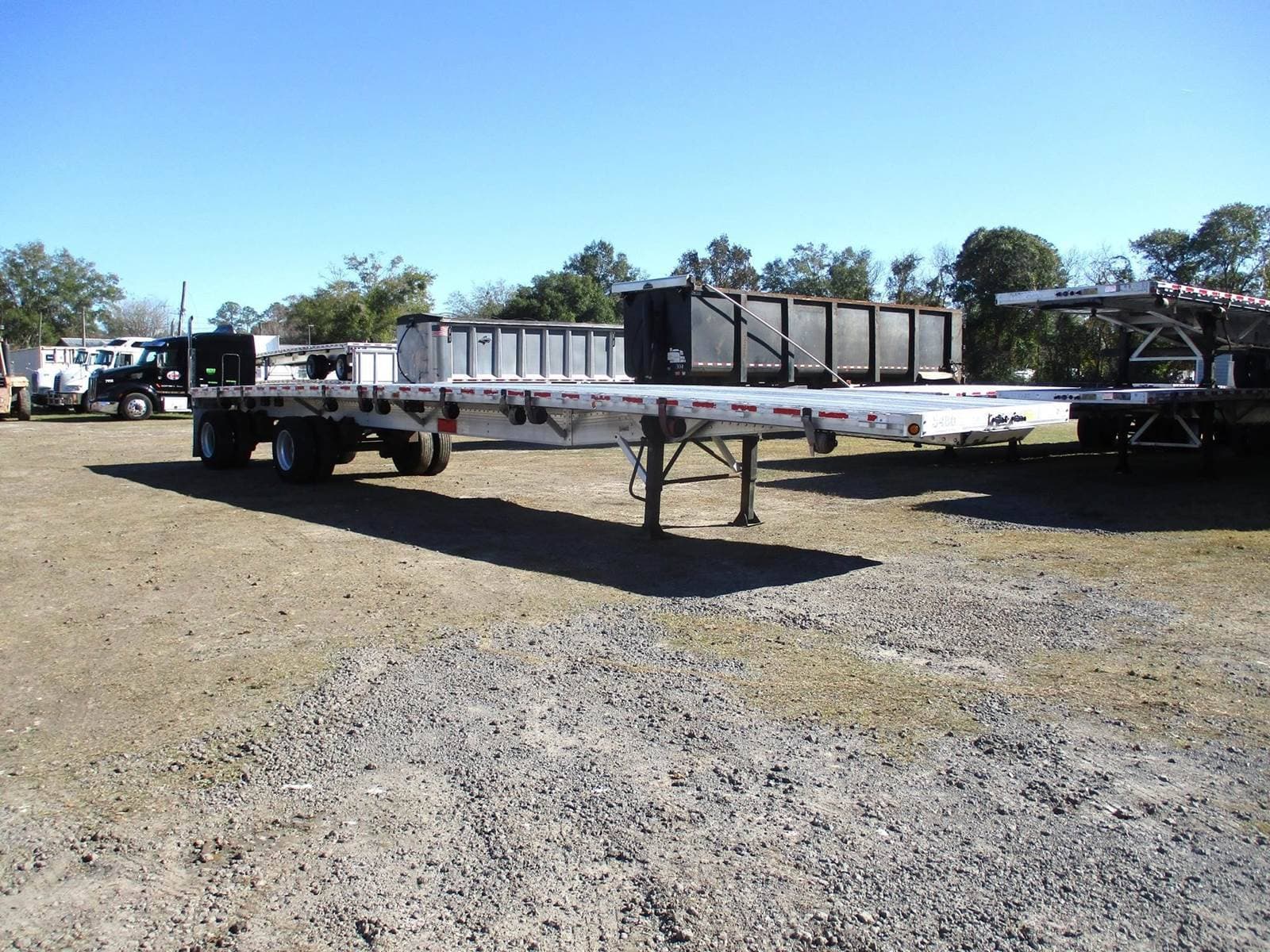 2012 REITNOUER INC Reitnouer Inc Trailers image 2