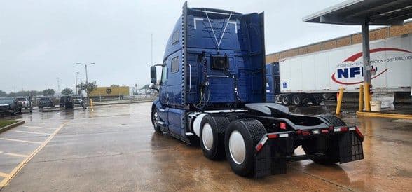 2021 Volvo VNL64T860 image 6
