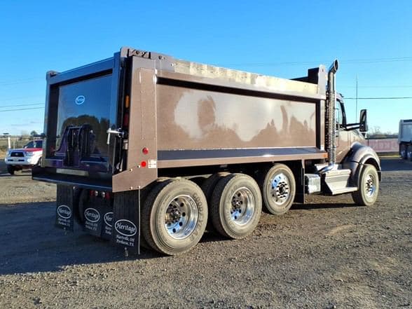 2026 Kenworth T880 image 4