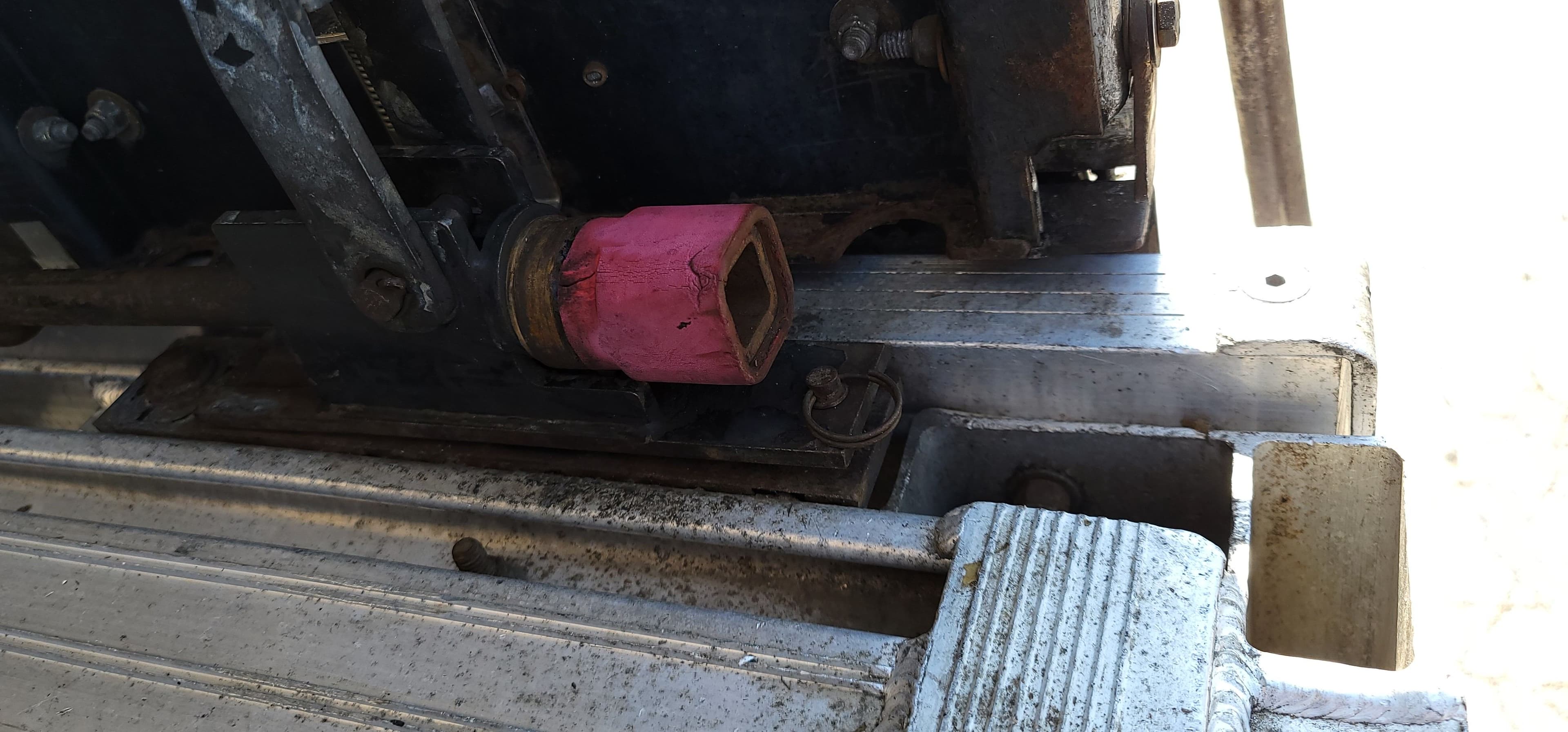 2018 Mac Trailer Mfg 1650 Cft image 13