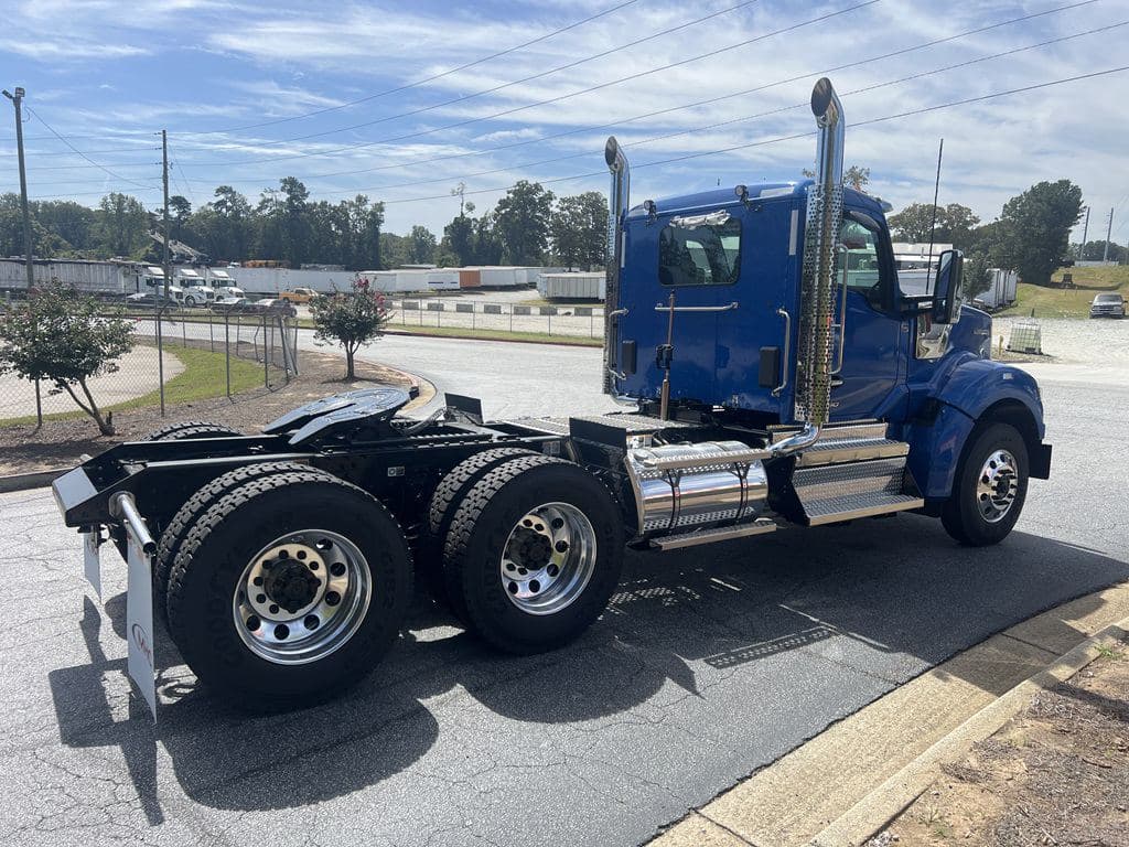 New 2026 KENWORTH W990 image 29