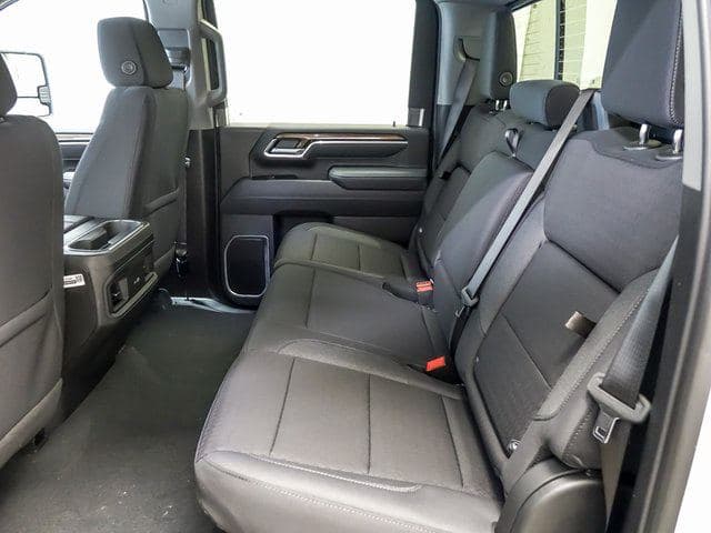 2026 Chevrolet Silverado 2500HD LT image 10