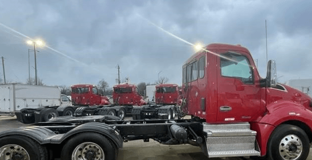 2020 Kenworth T680 image 5