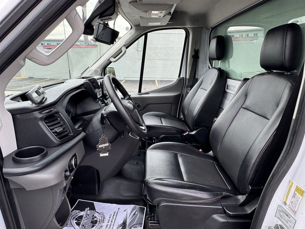 2023 Ford Transit T-350 image 47