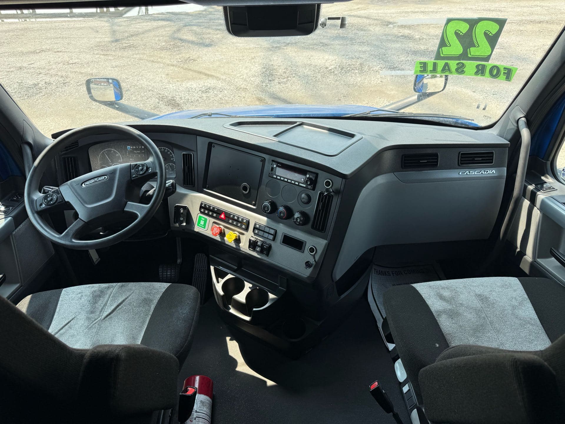 2022 Freightliner - 417k - 13k Hours - 455 HP image 15