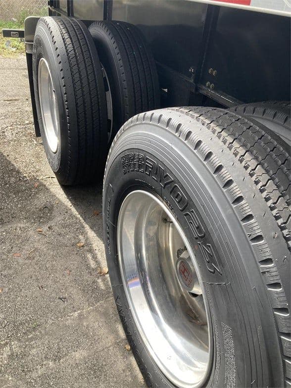 2025 Mac Trailer Mfg 1650 Cft image 9