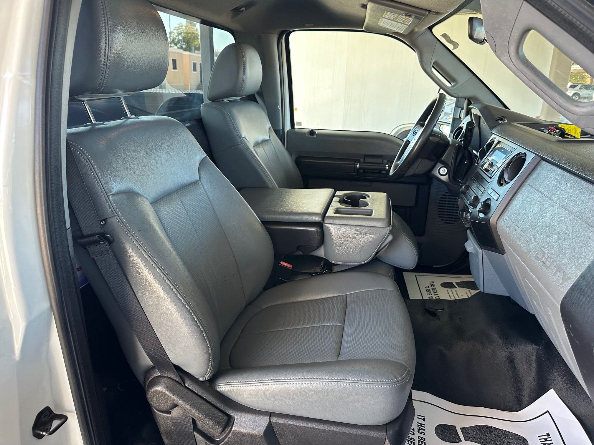 2011 FORD F250 SD Service Body with Liftgate 13497 image 30