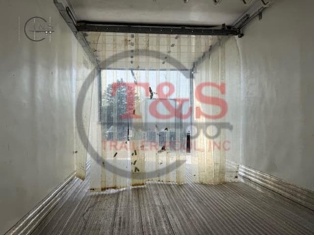 2017 HYUNDAI 48300 image 39