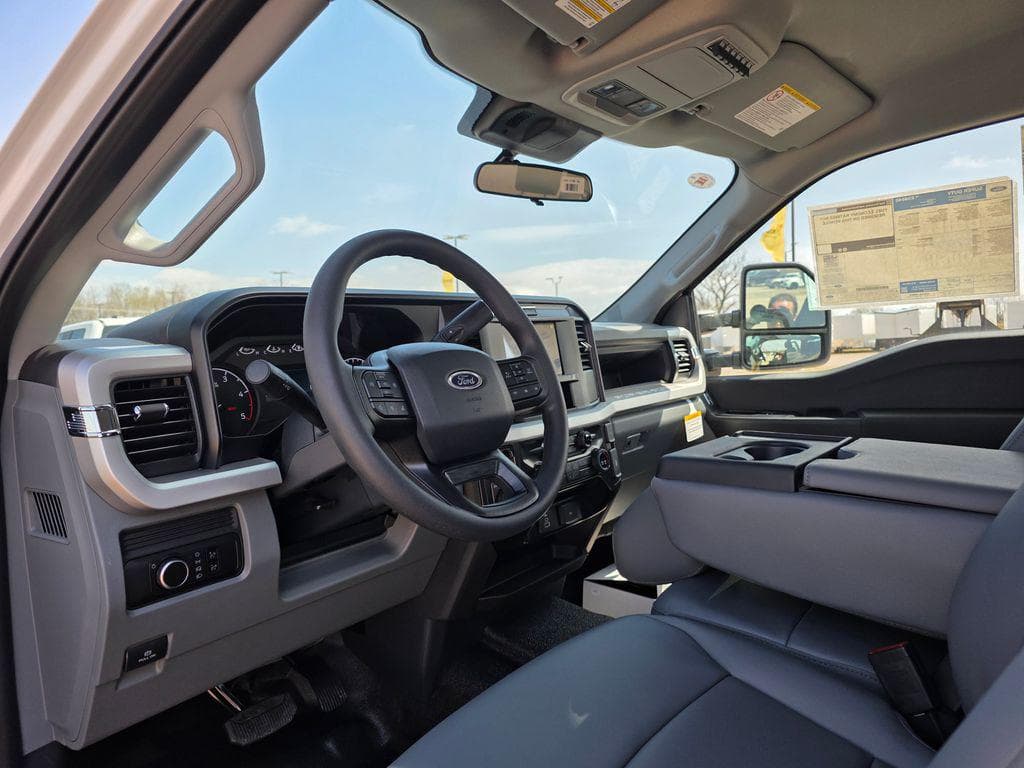 2026 Ford F-450SD XL DRW image 22