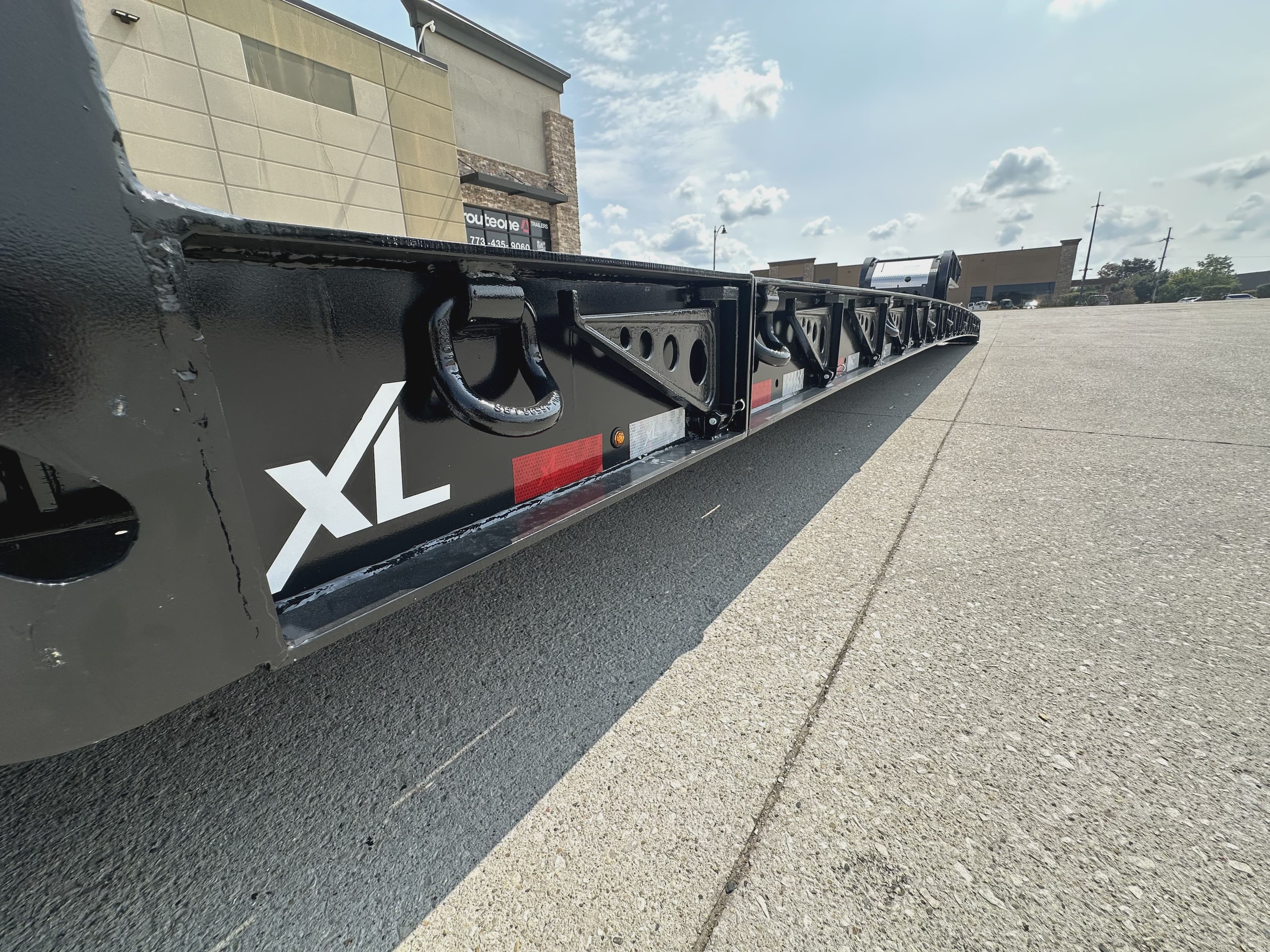 2027 XL 90 HDE Defender image 28