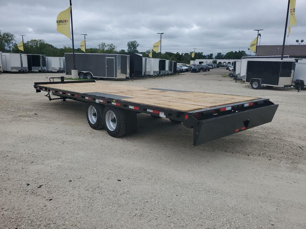 2024 Towmaster T-16T image 3