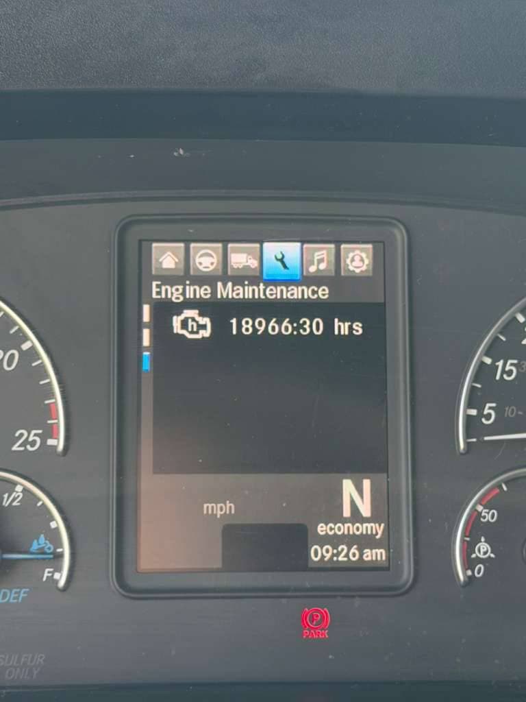 2024 Freightliner Cascadia image 7