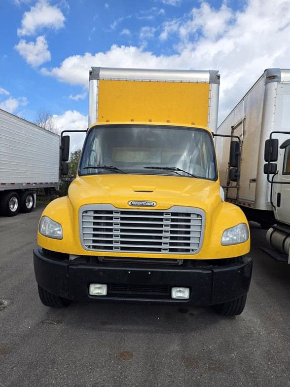 2018 FREIGHTLINER BUSINESS CLASS M2 106 TNHC37642LAK Web image 2