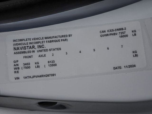 2024 Chevrolet Silverado 4500HD Work Truck image 21