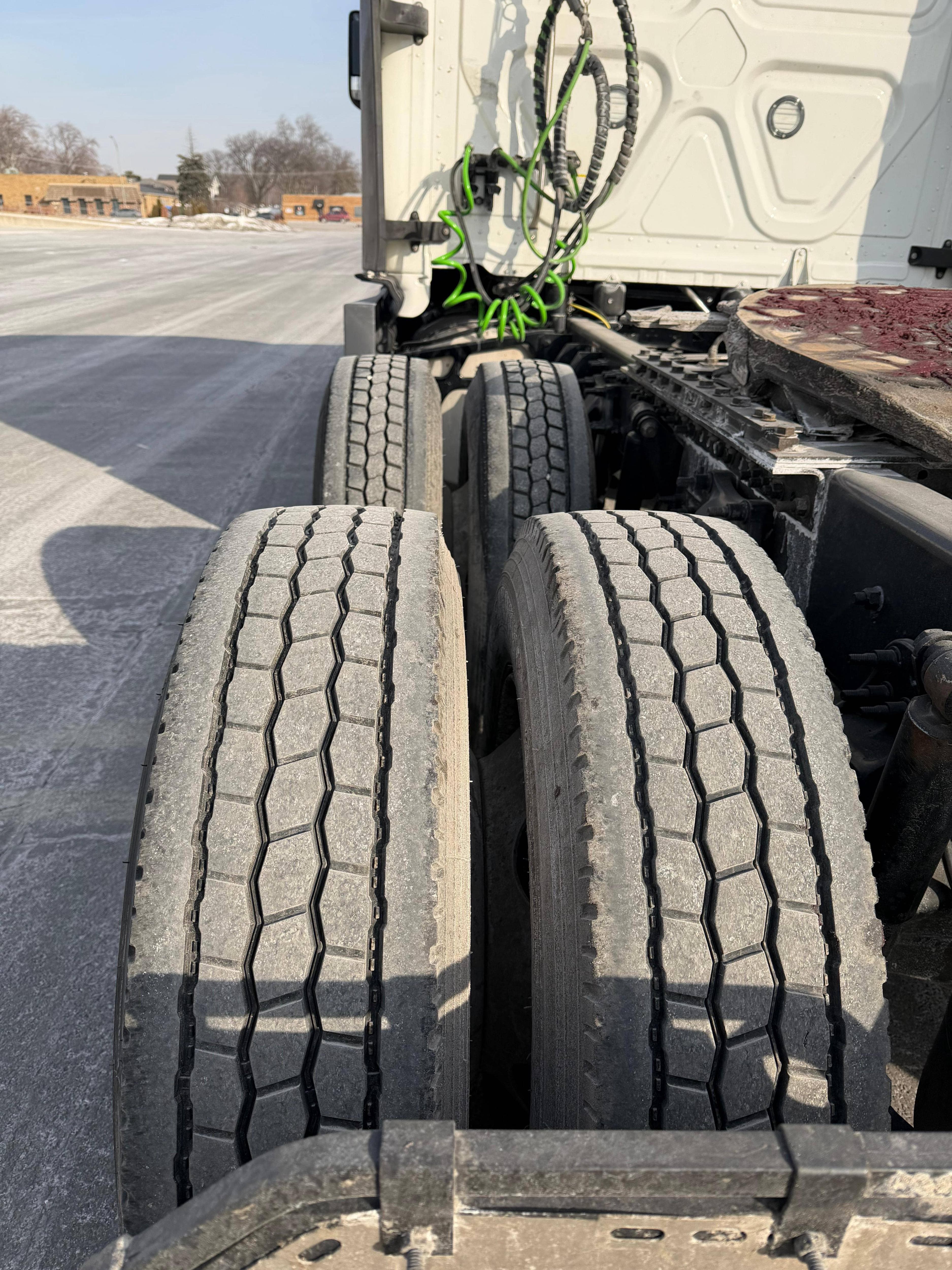 2021 Freightliner Cascadia image 7