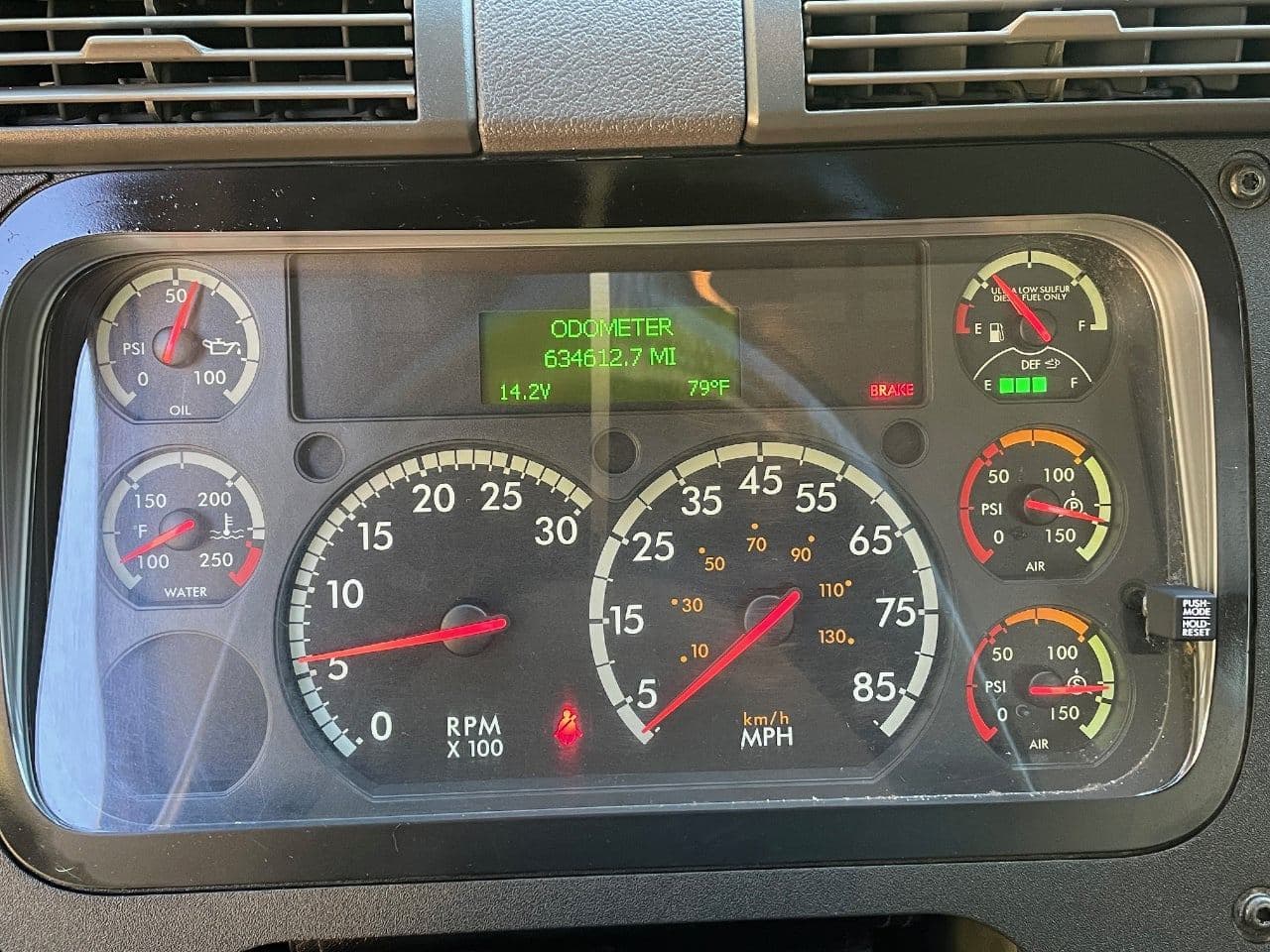 2019 Freightliner Cascadia 125 image 21