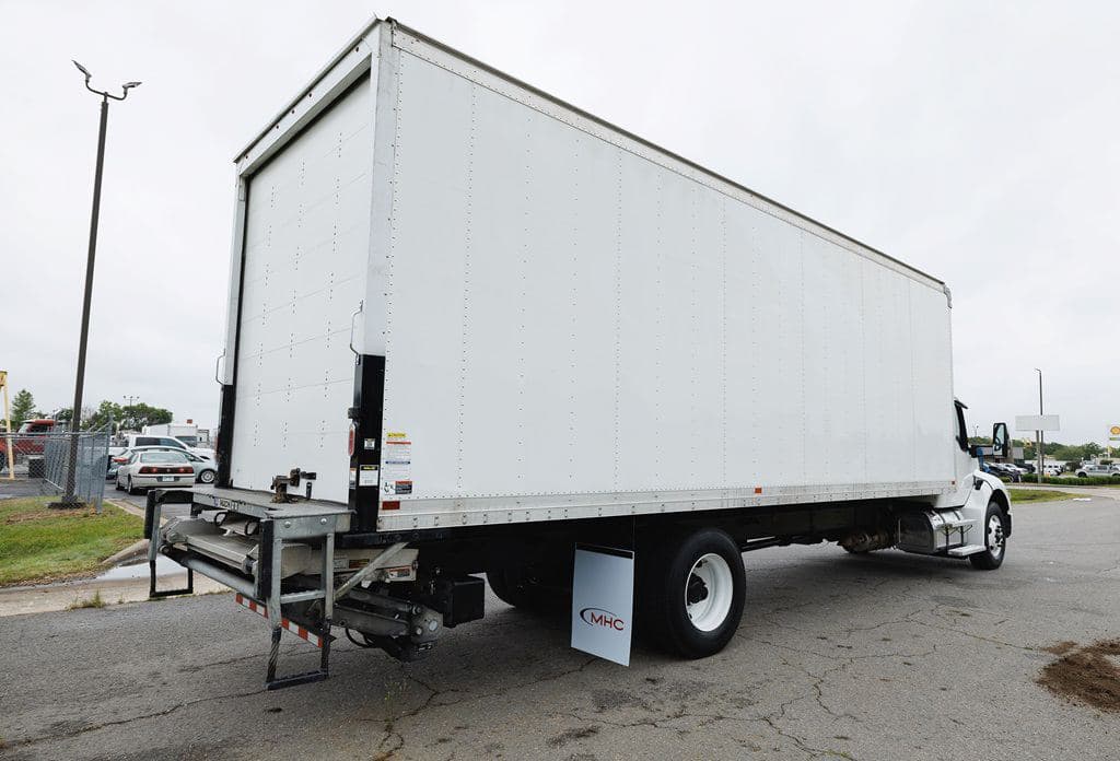 Used 2024 KENWORTH T280 image 9