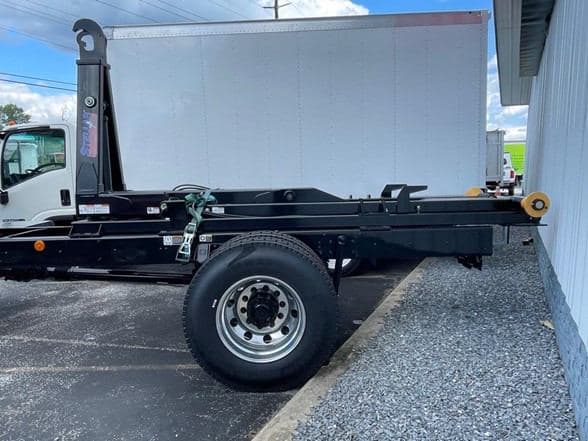 2025 Kenworth U7-10 image 9