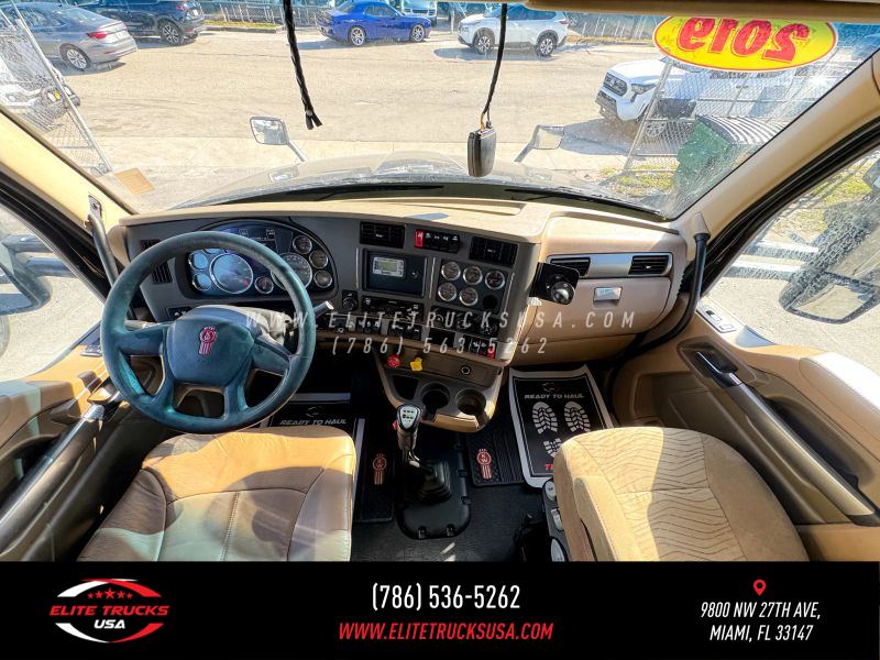 2019 Kenworth T600 image 18