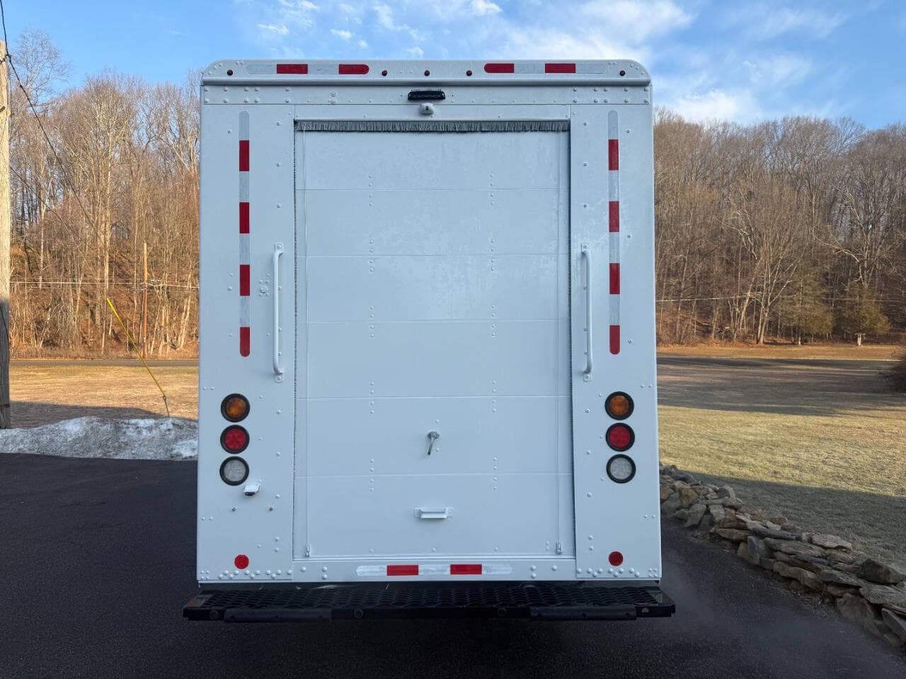 2021 Freightliner MT45 image 7