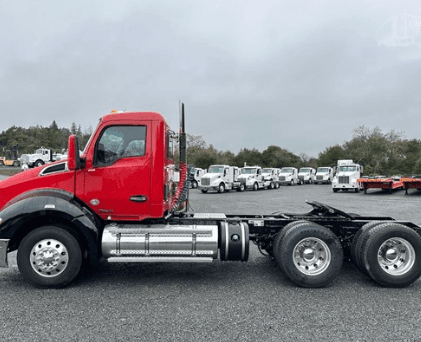2020 Kenworth T680 image 7