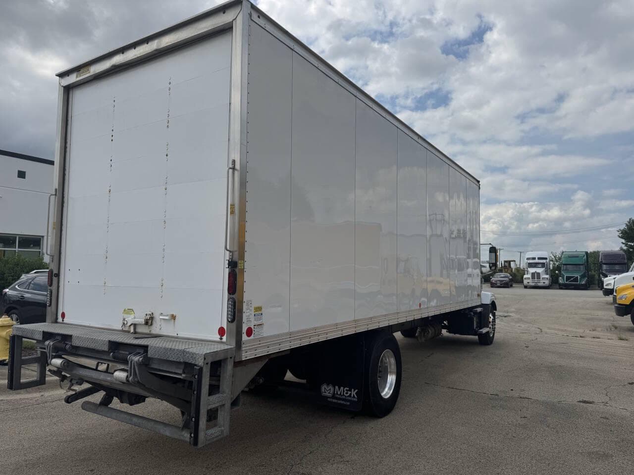 2024 Mack MD6 image 4