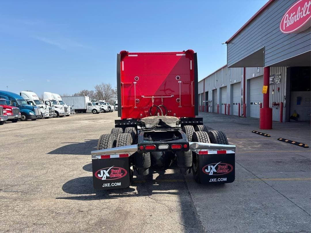 2019 Peterbilt 389 image 5