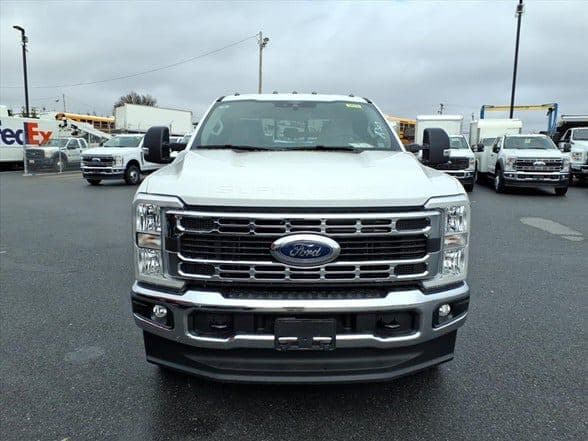 2026 Ford F350 SD XL image 8