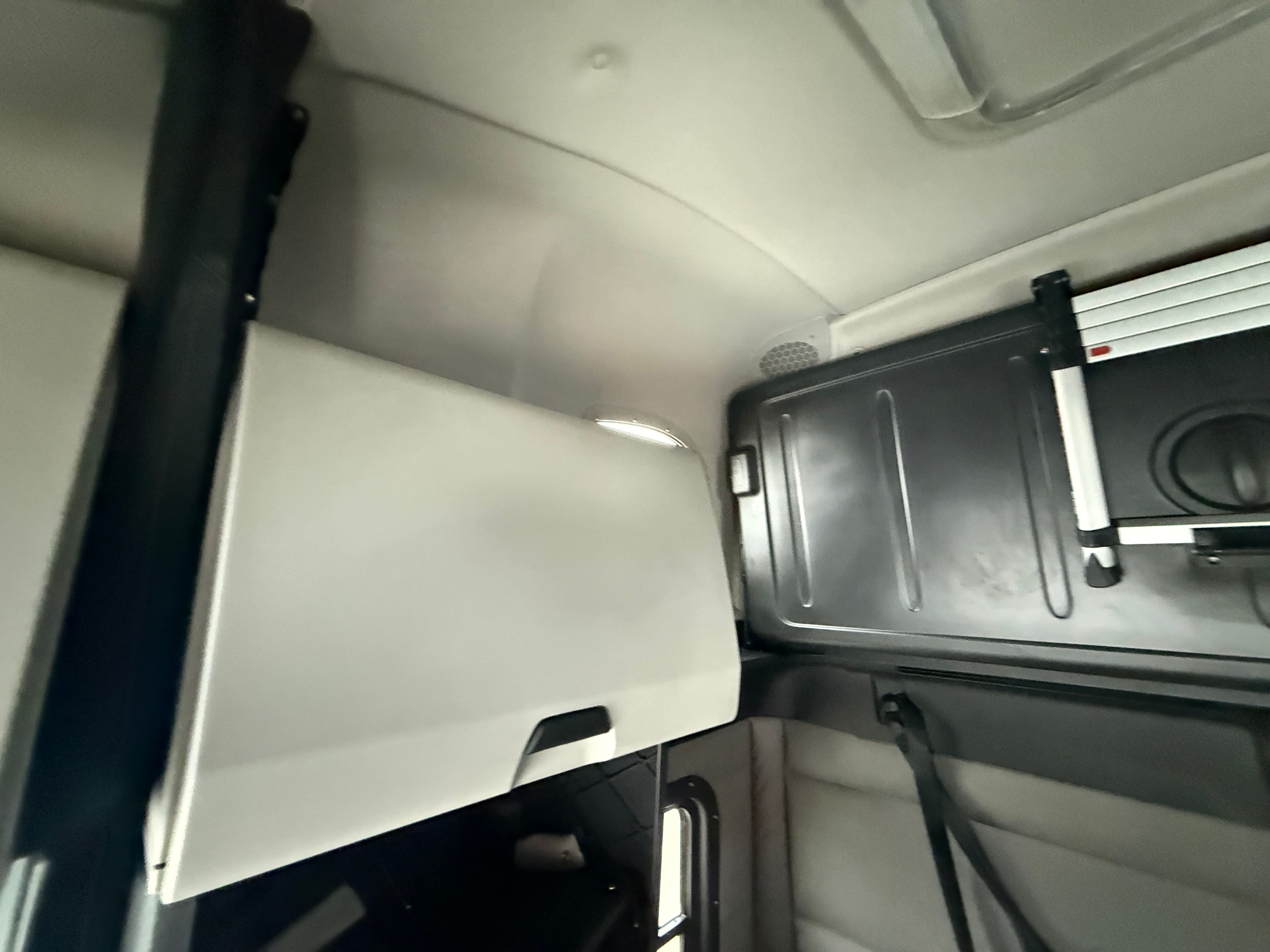 2019 Freightliner Cascadia 126 image 19