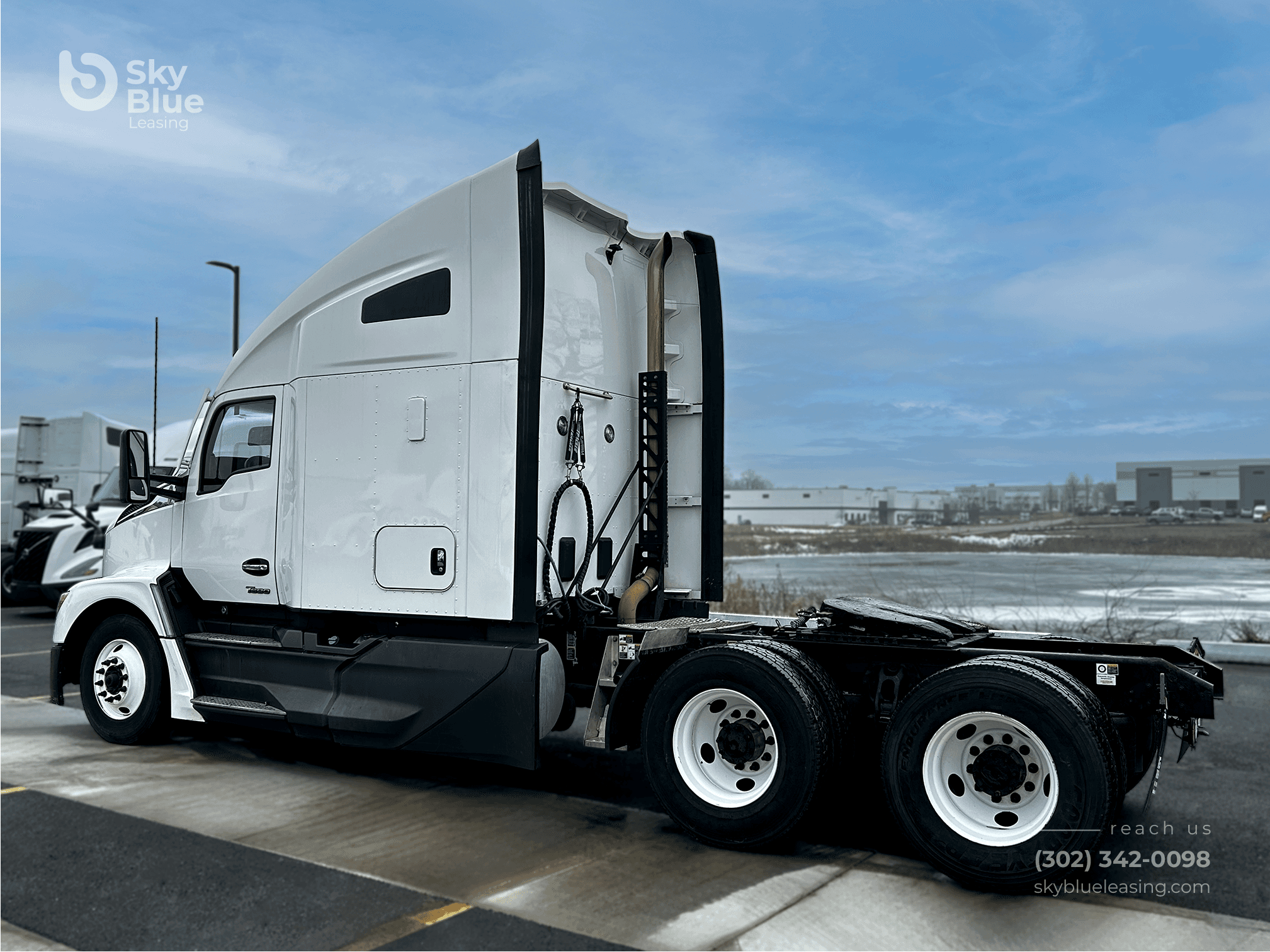 2023 Kenworth T680 image 4