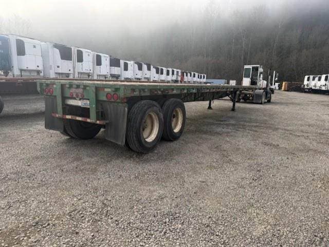 1988 Great Dane 45x96 Steel Flatbed Trailer - Spring, Fixed Axle image 4