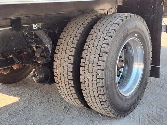 2025 Kenworth U7-10 image 12