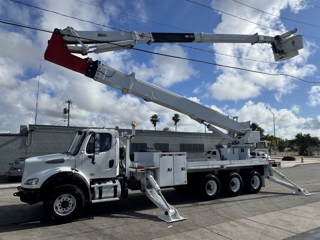 2015 Freightliner M2-112 image 89