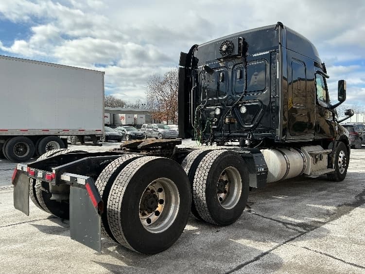 Used 2019 Freightliner Conventional - Sleeper Truck - T12664ST For Sale image 6