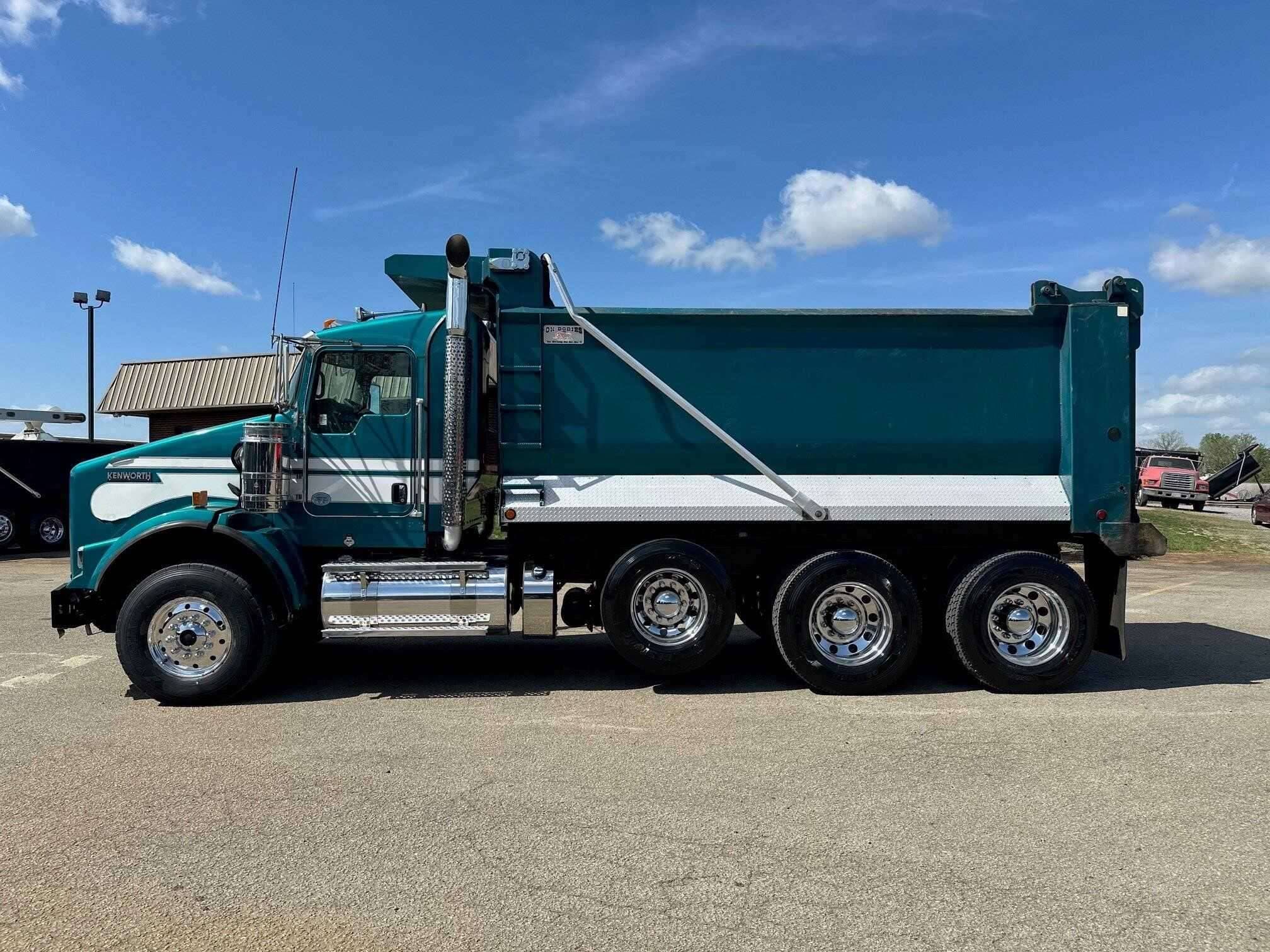 1992 Kenworth T800 image 5