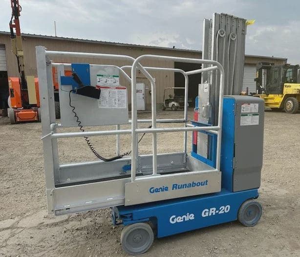 2016 GENIE GR20 image 6