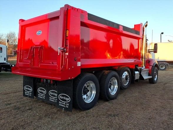 2026 Kenworth T880 image 5