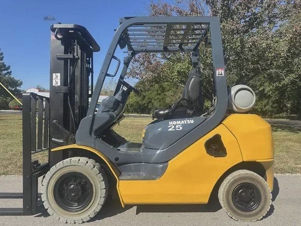 2012 KOMATSU FG25T-16 image 1
