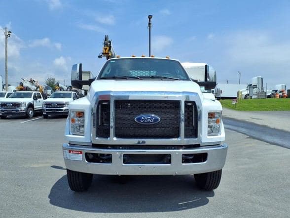 2025 Ford 4143D image 9