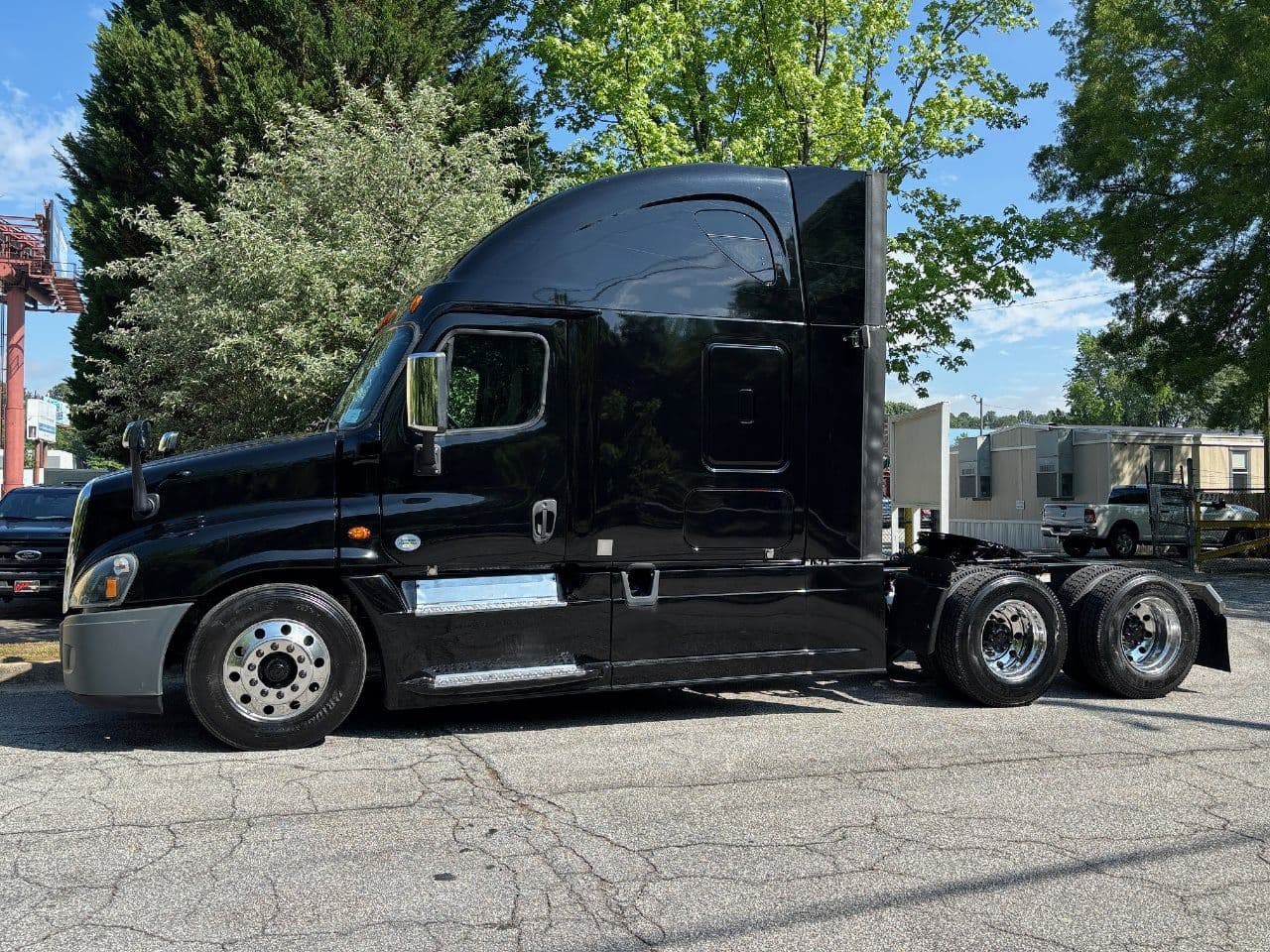 2020 Freightliner Cascadia 125 image 8