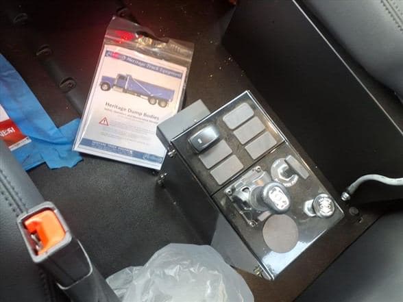 2026 Kenworth T880 image 20