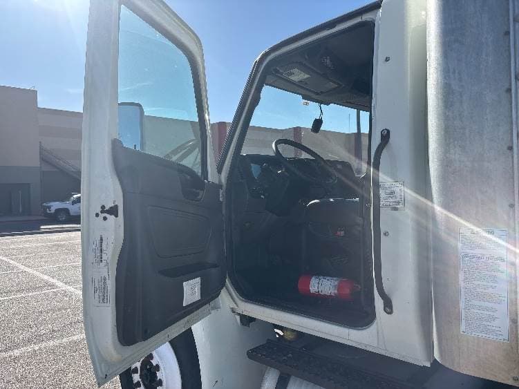 2022 International MV607 Box Truck - 220HP, 6 Speed Automatic, Roll up Door image 16