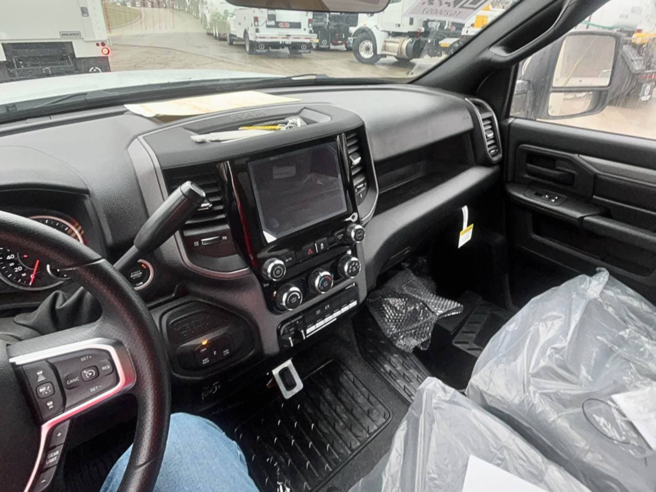 2026 RAM 5500 Chipper Truck - Cummins, 360HP image 7