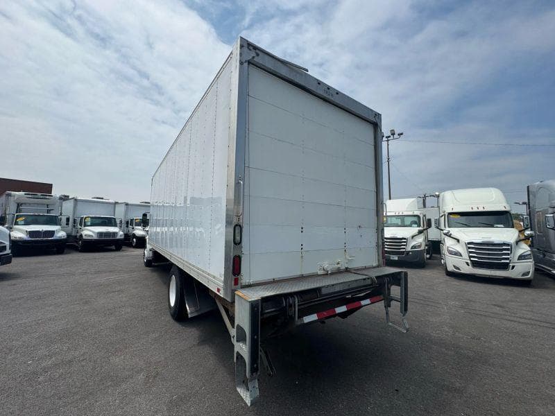 2018 Freightliner Cascadia 125 image 30