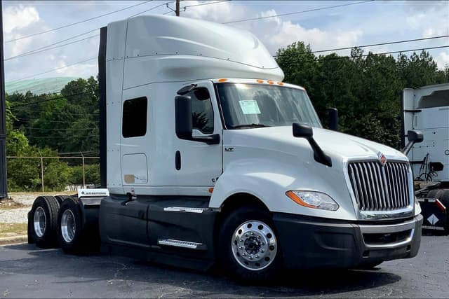 2022 International LT625 Sleeper Semi Truck - 56" Hi Rise Sleeper, Cummins 400HP, 12 Speed