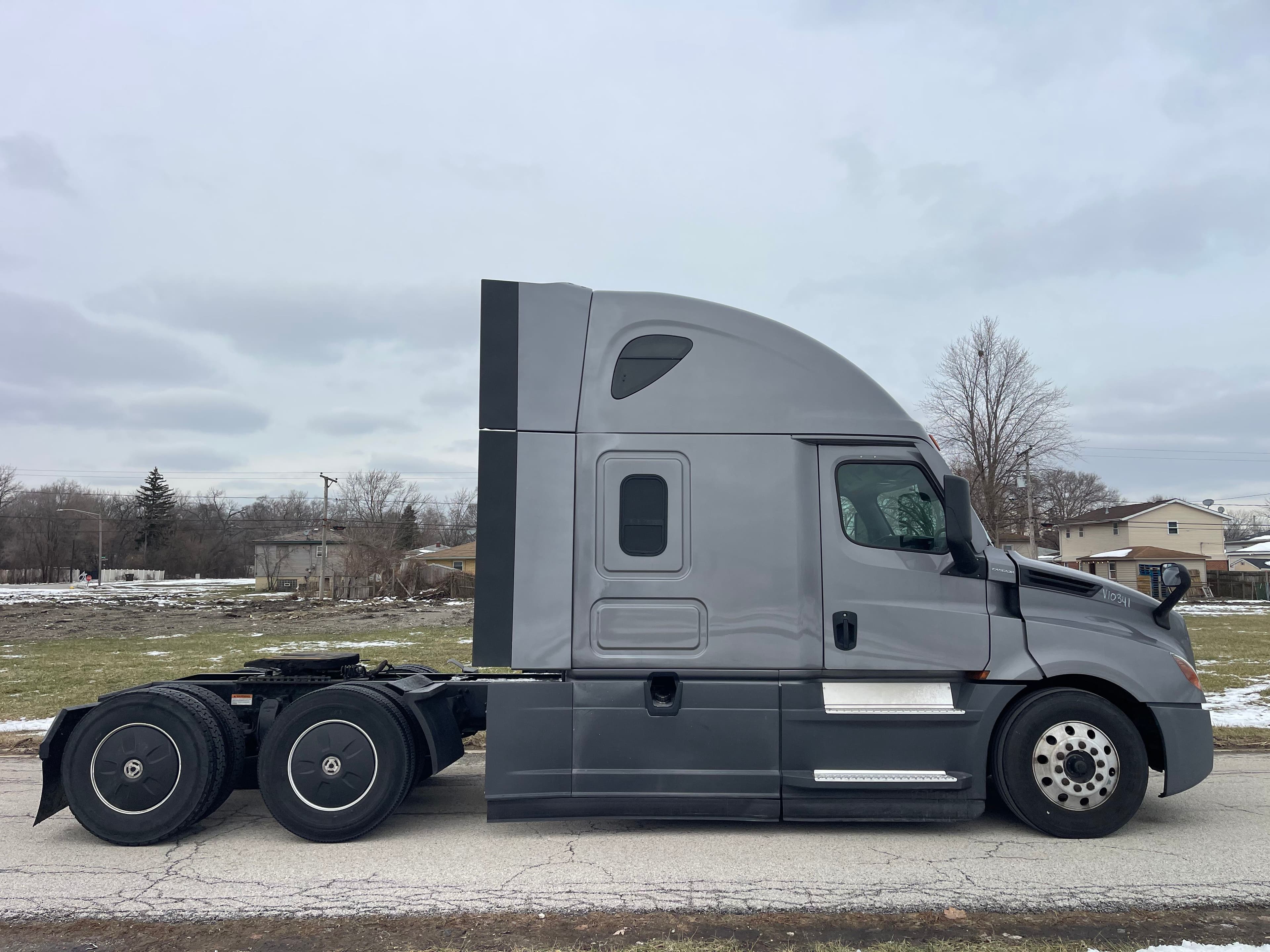 2021 Freightliner Cascadia image 4