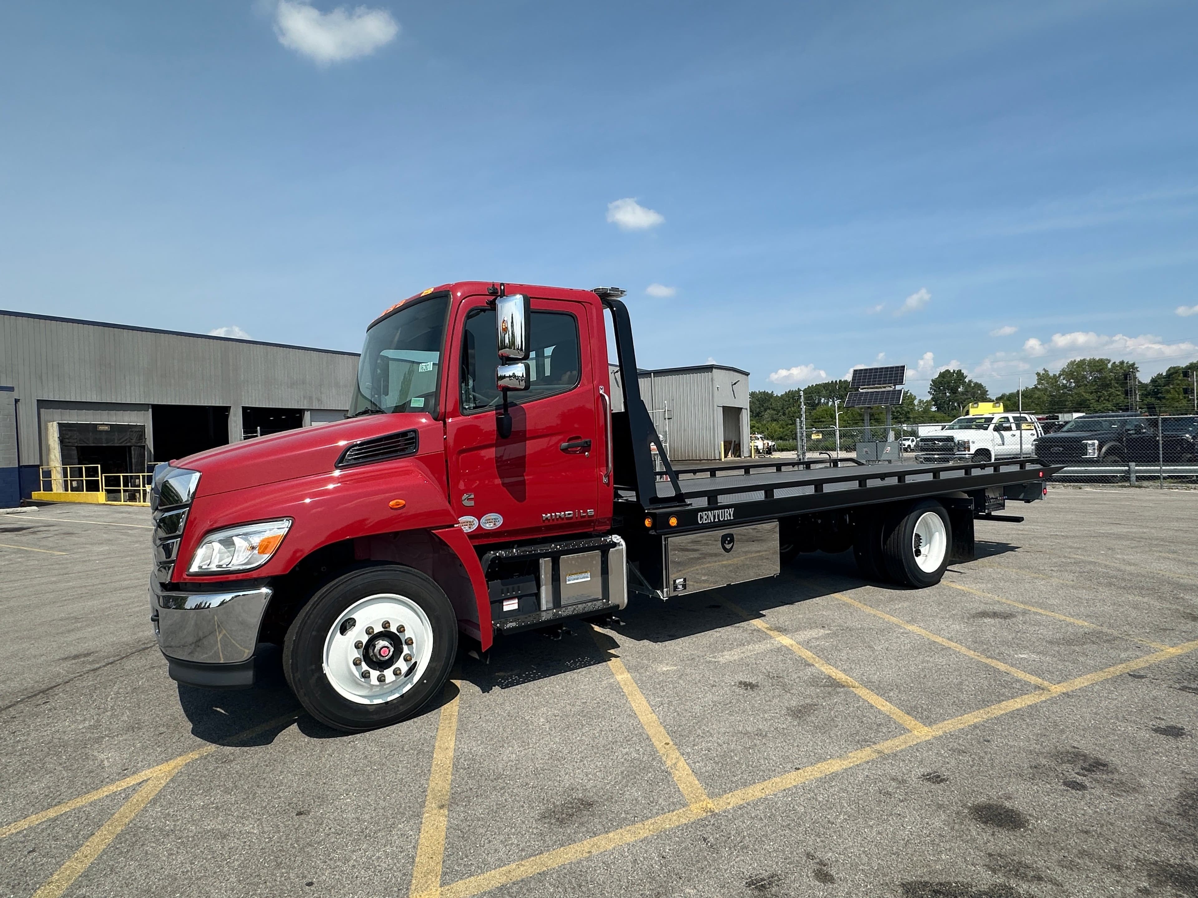 2025 Hino L6 WITH A CENTURY 21.5' STEEL CARRIER  (SK#: 6263C)  image 2