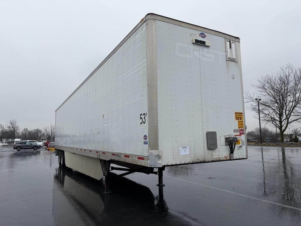 2017 Utility 53` Dry Van Trailer image 1